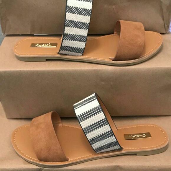 Qupid Shoes - ONLY 1 PAIR LEFT 6.5